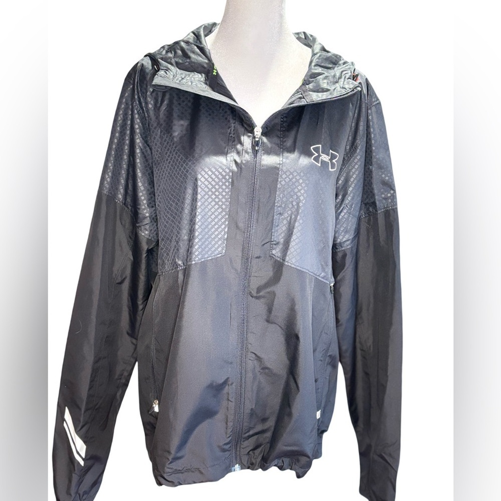 Under Armour Men’s Activewear All Season Lightweight Rain Gear Color Black